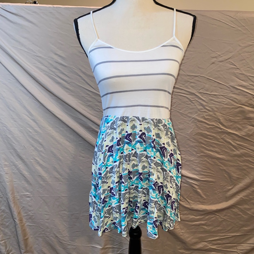 Forever 21 I Love H81 Brand Women’s Cotton Striped Tribal Print Sundress Size M